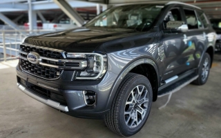 Xe Ford Everest 2022 bị sét khung gầm thì có sao không?